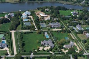 Aerial view of Jennifer Lopez Hamptons house in Water Mill New York.jpg